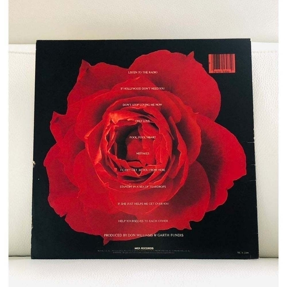 LP Don Williams - Listen To The Radio Vinyl Record - Picture 2 of 2